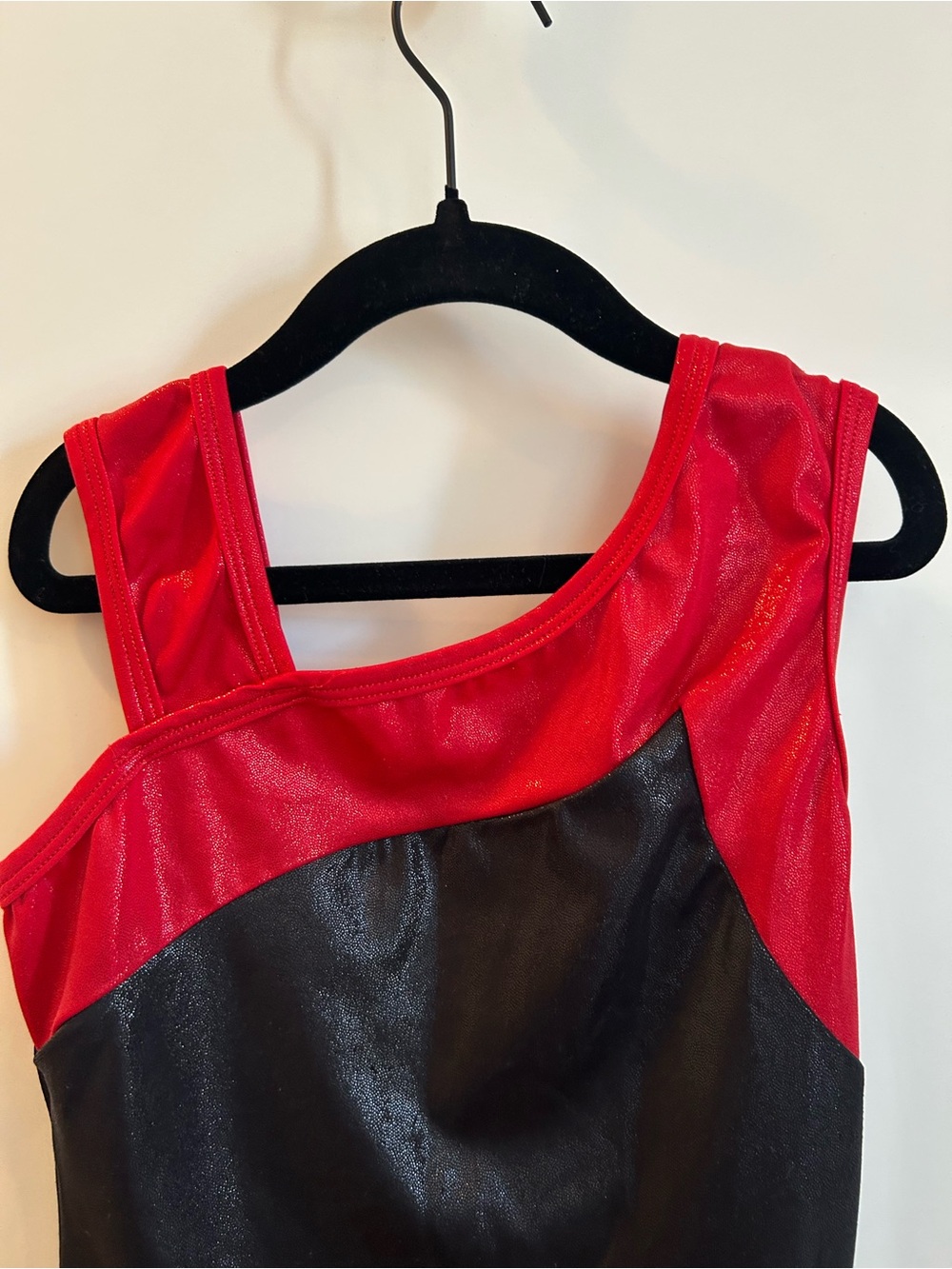 Alpha Factor Black and Red One-Shoulder Leotard Size - Adult Large - Picture 3 of 10